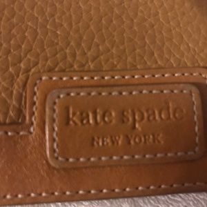 KATE SPADE - CAMEL TAN - TRI-FOLD LEATHER WALLET
